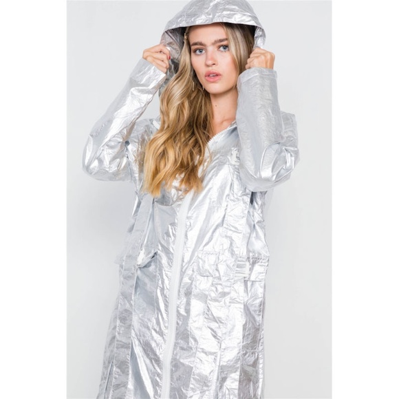 Metallic Lightweight Zip-up Jacket - Picture 2 of 6